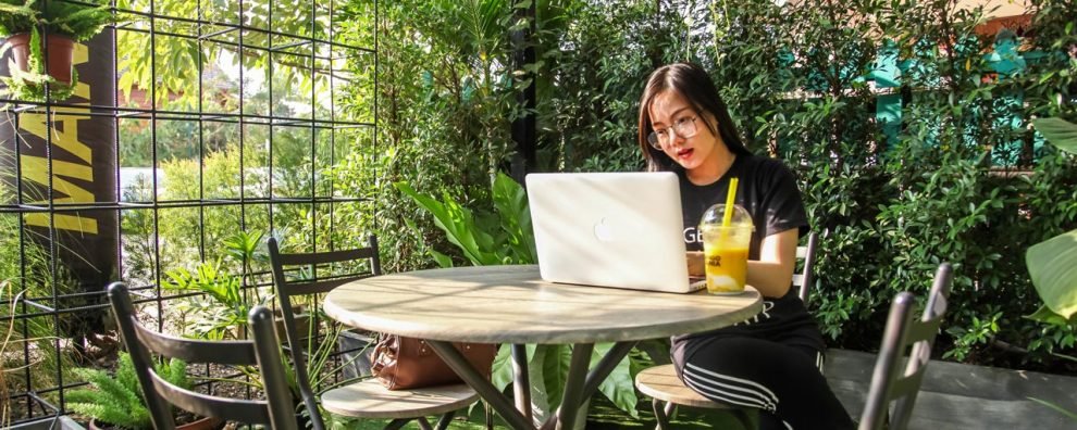 6 essential tools for digital nomad travel tips • Improve Your Skills •