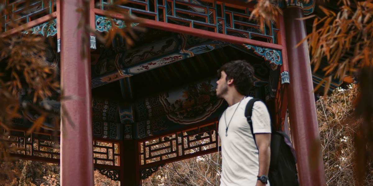 westener living in japan culture shock cultural immersion • Find Your Purpose •